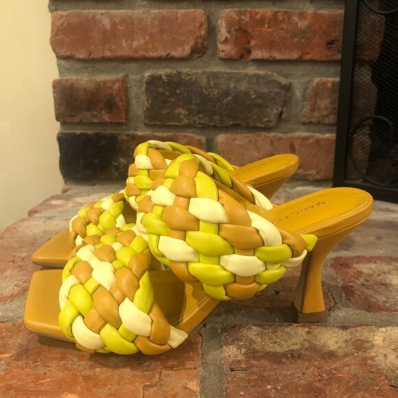 MARC FISHER Toree Puffy Braided Sandals Mules Yellow Size 6.5 M - Picture 3 of 7